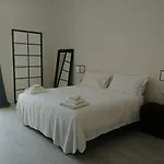Frühstückspension Gatto Bianco Duchessa 3*