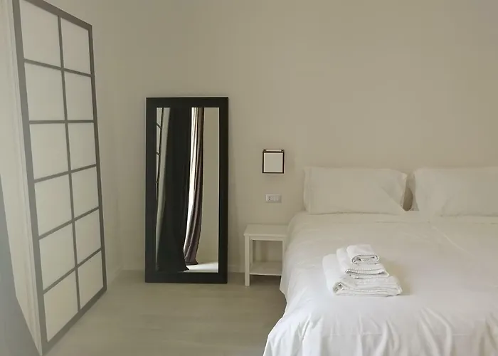 Gatto Bianco Duchessa 3*