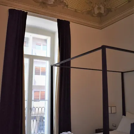 Frühstückspension Gatto Bianco Duchessa 3*