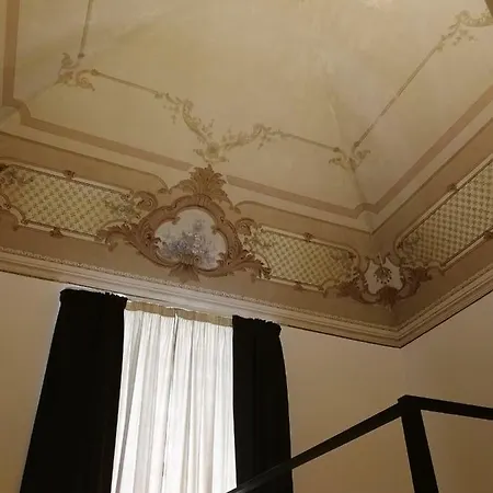 Gatto Bianco Duchessa Alojamento de Acomodação e Pequeno-almoço Bari