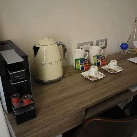 Gatto Bianco Duchessa Alojamento de Acomodação e Pequeno-almoço Bari