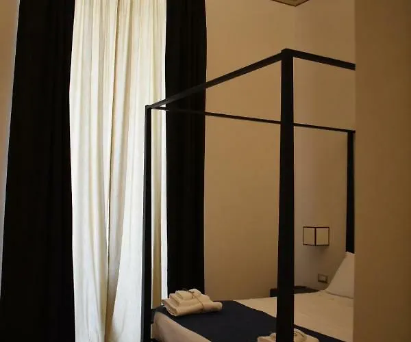 Oda ve Kahvaltı Gatto Bianco Duchessa Bari