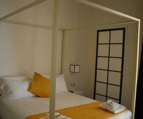 Gatto Bianco Duchessa Panzió 3*