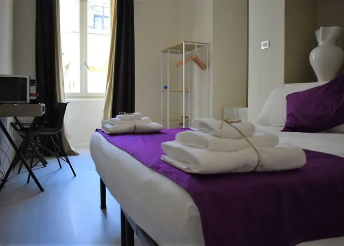 Gatto Bianco Duchessa 3* Bari